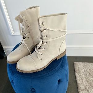 Fall boots